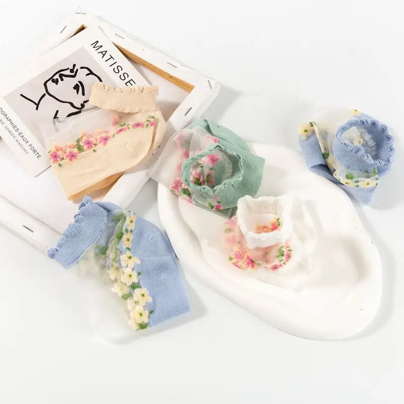 7 Pairs Womens Sheer Floral Mesh Ankle Socks Thin Transparent Ruffle Socks for Summer