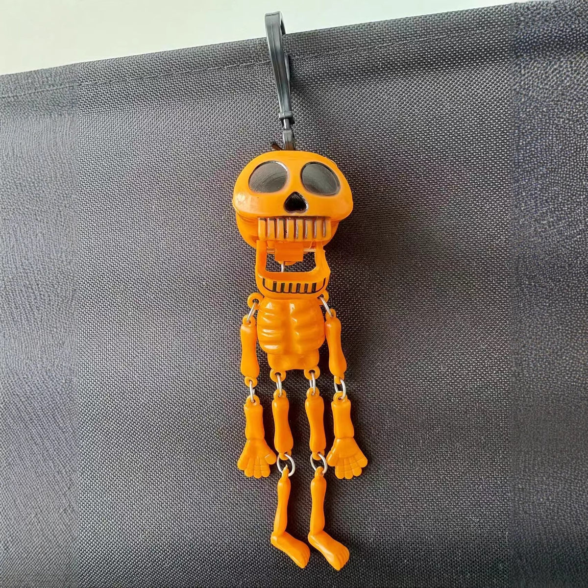 Pull-String Skeleton Keychain | Viral Funny Skull Keychain