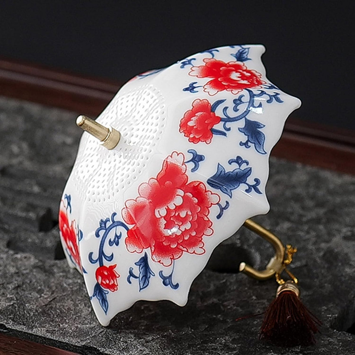 5 Thousand Years Blue and White Porcelain Umbrella Tea Infuser Set